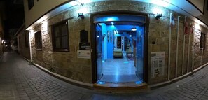 Bagian depan properti