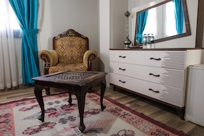 Business Double Room | Desk, soundproofing, free WiFi, bed sheets - Grand Erken Hotel (Antalya)