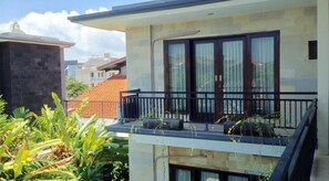 Balcony - Legong Kirana Villas (Legian)
