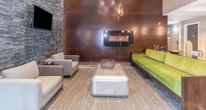 Sandman Hotel Abbotsford Airport