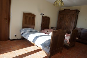 Blackout drapes, iron/ironing board, free cribs/infant beds, free WiFi - La Casa Blu Bed & Breakfast (Calliano)