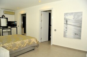 Silitysrauta/-lauta, ilmaiset vauvansängyt, lisävuoteet, ilmainen Wi-Fi