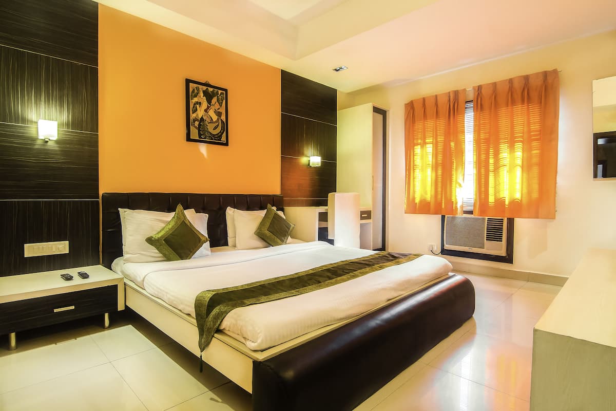 Deluxe Room | Rollaway beds (surcharge), WiFi (free)