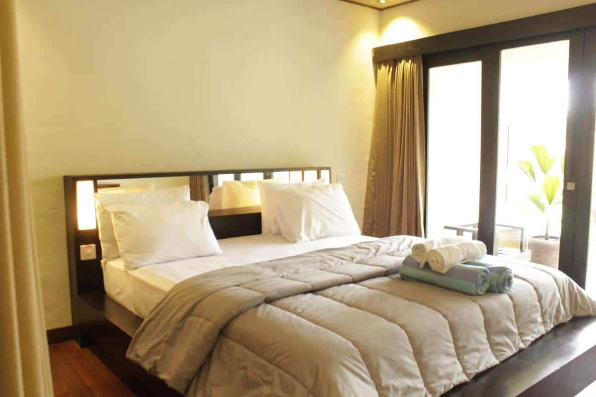 Luxe beddengoed, een minibar, een kluis op de kamer, gratis wifi