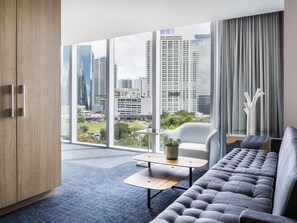 Executive Suite, 1 Bedroom (King, City and Bay view) | 1 bedroom, premium bedding, minibar, in-room safe