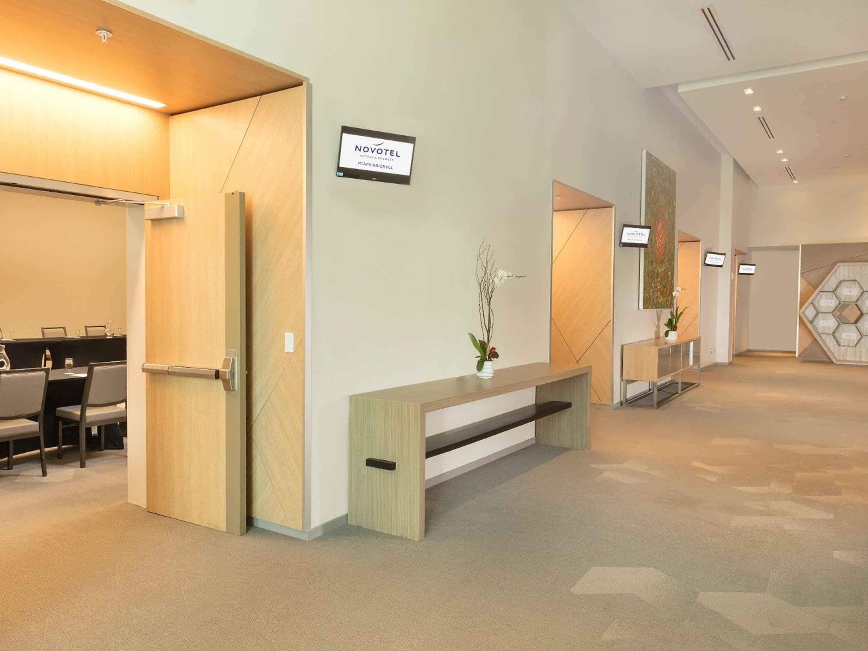Meeting facility