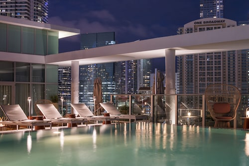 Novotel Miami Brickell