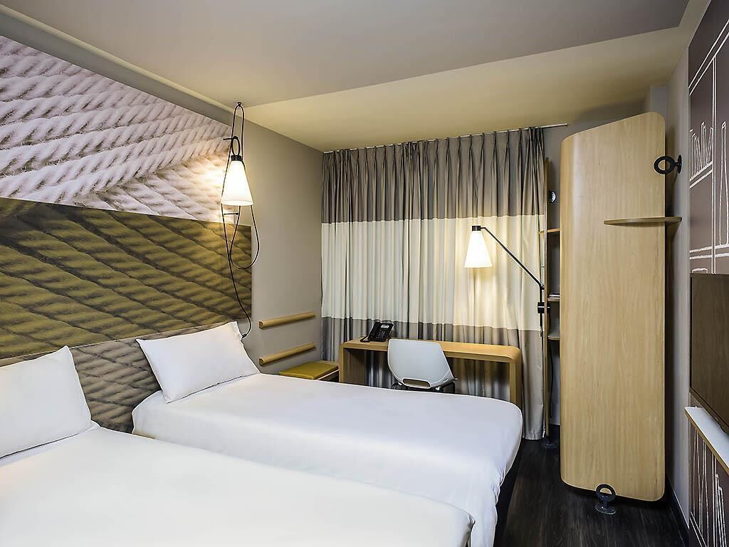 Standard Twin Room, 2 Twin Beds | Minibar, in-room safe, desk, free WiFi