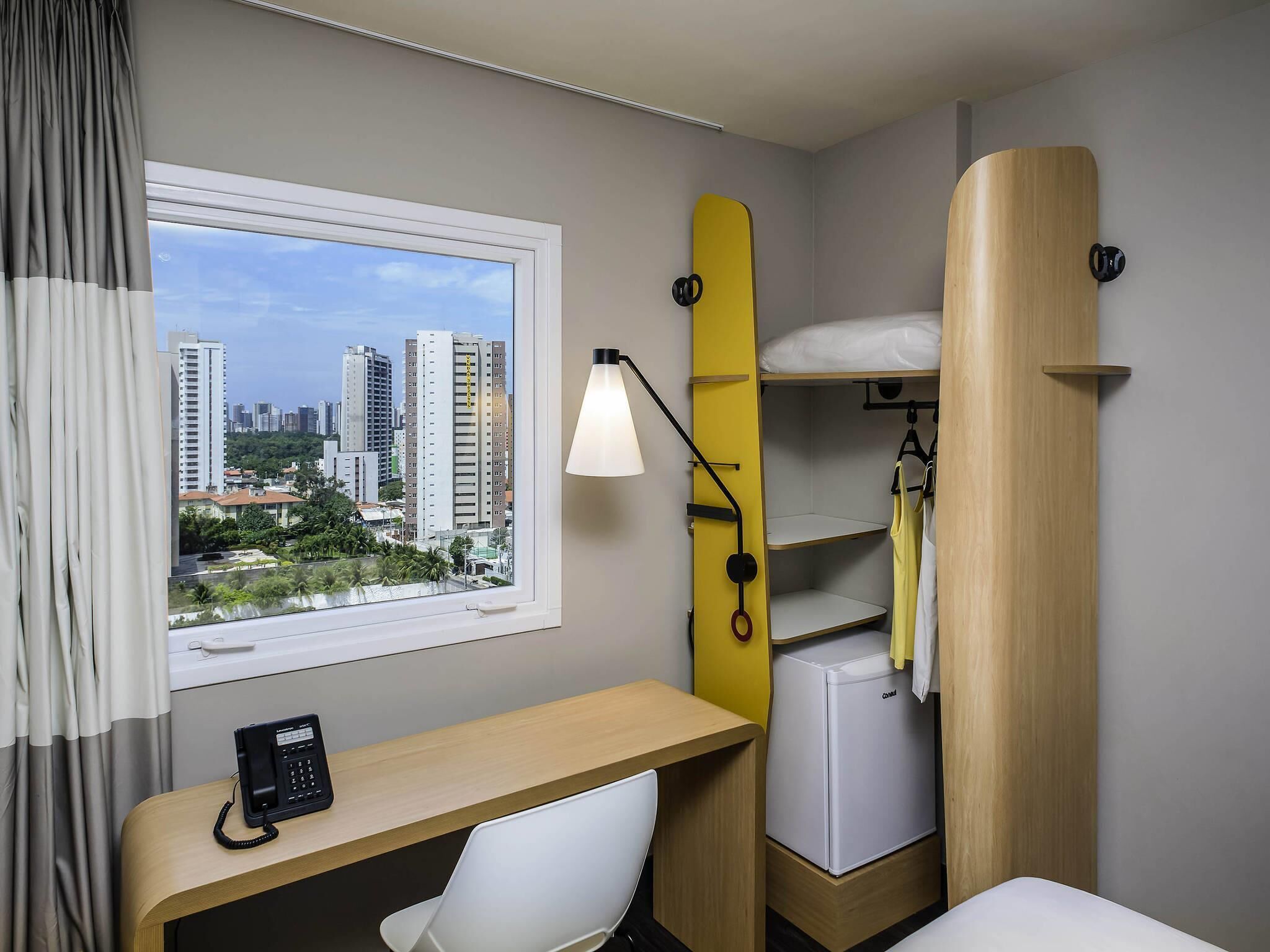 minibar, in-room safe, desk, free wifi