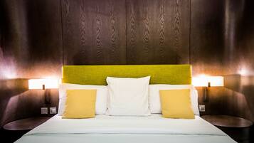 Chambre Double Standard | Minibar, coffres-forts dans les chambres, bureau, rideaux occultants