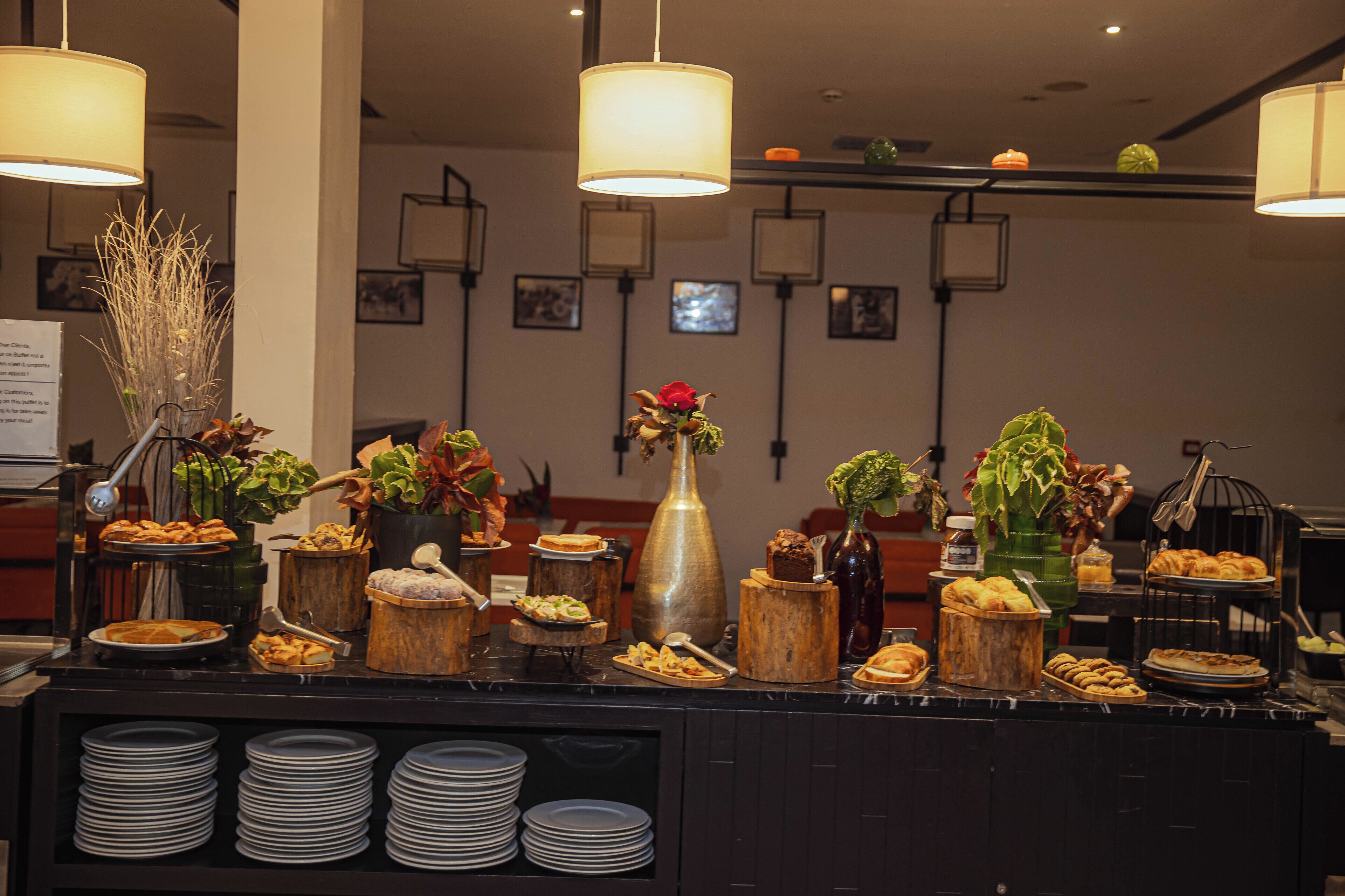 Breakfast buffet