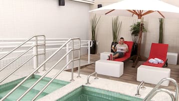 Piscina externa