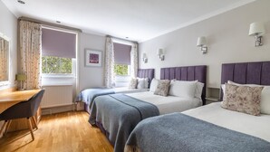 Room - Harlingford Hotel (London)