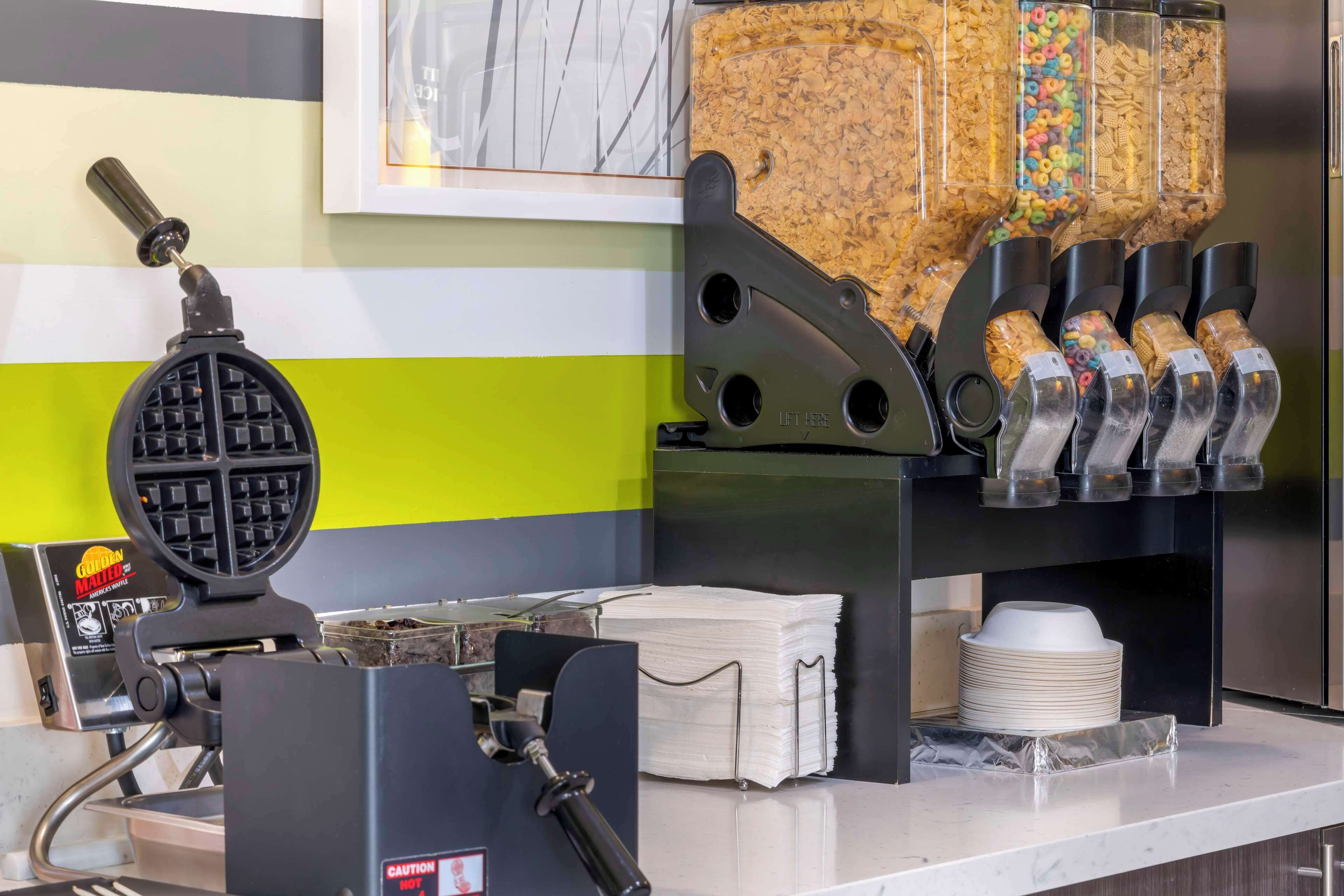 free daily on-the-go breakfast