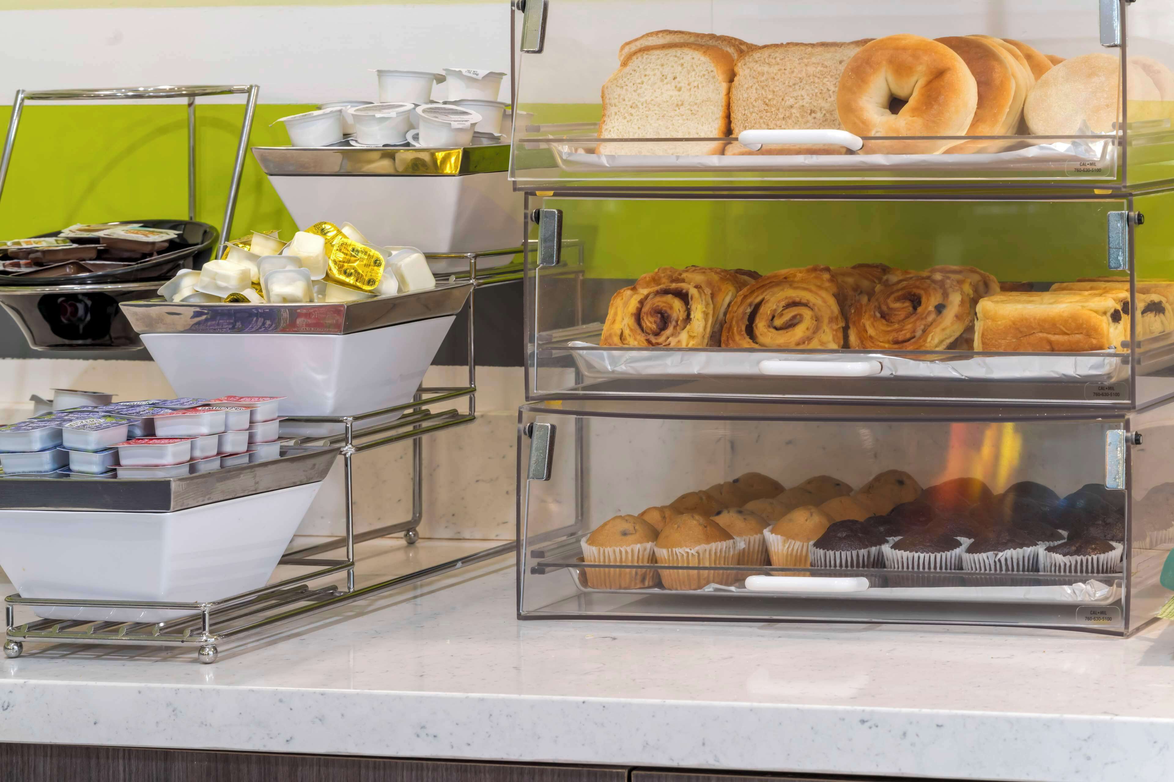 free daily on-the-go breakfast