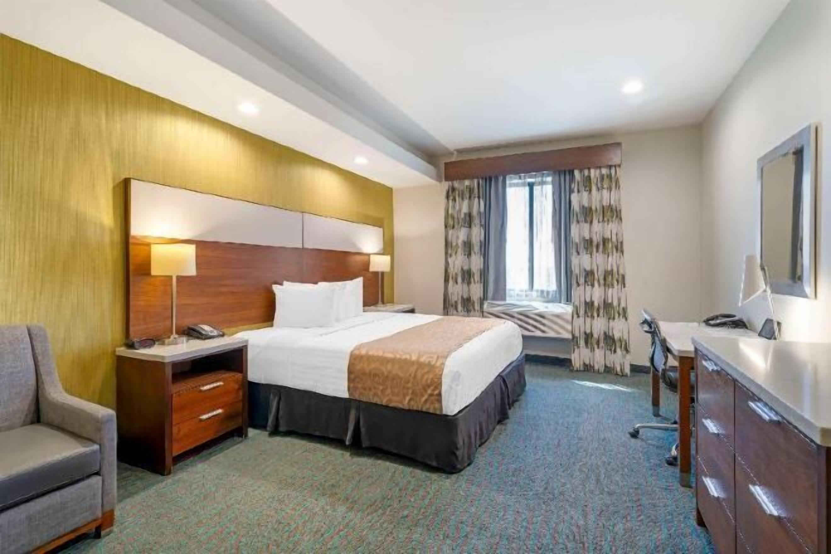 Pillowtop beds, in-room safe, desk, iron/ironing board