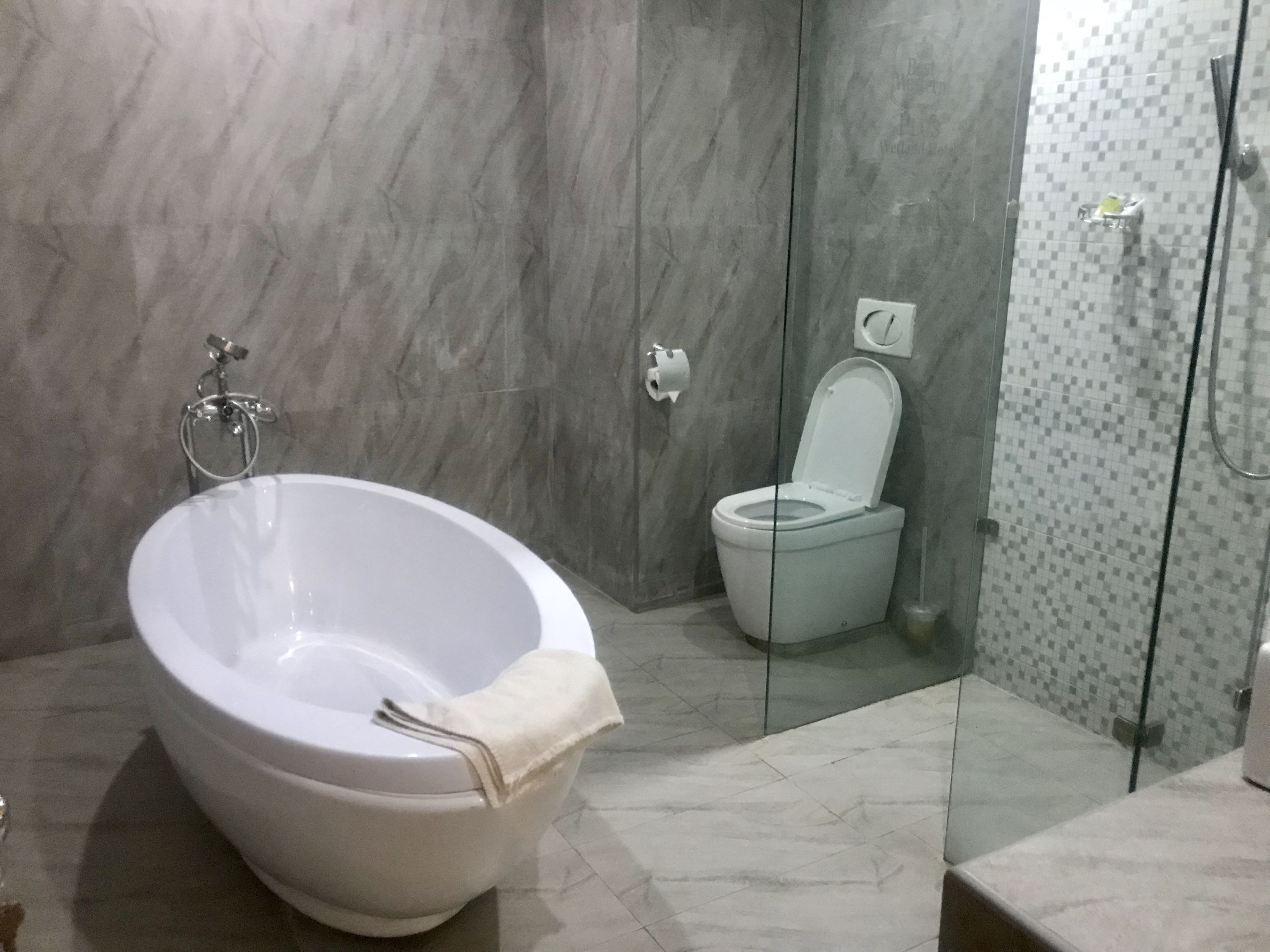 Suite presidencial | Baño | Secador de pelo