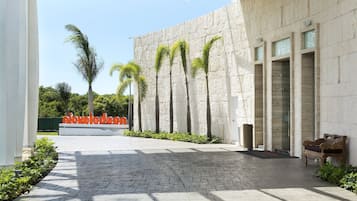 Entrada de la propiedad