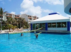 Utomhuspool