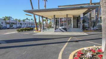 Entrada de la propiedad