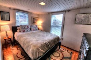 Casa, 2 habitaciones, cocina, vista al océano (The Whales Cove) | 1 habitación y ropa de cama de alta calidad 