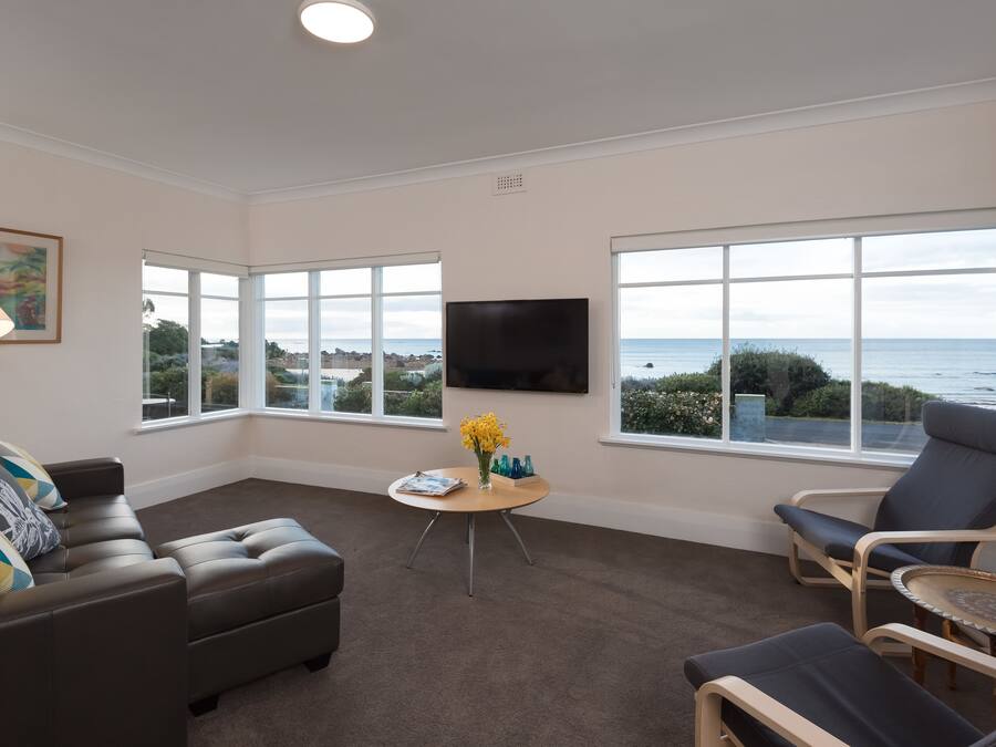 TV a schermo piatto, lettore DVD