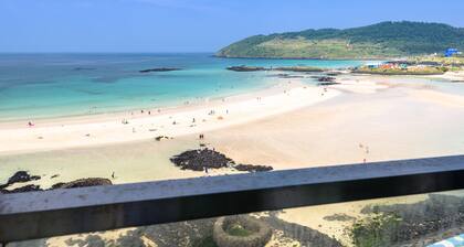 Aimi Jeju Beach Hotel