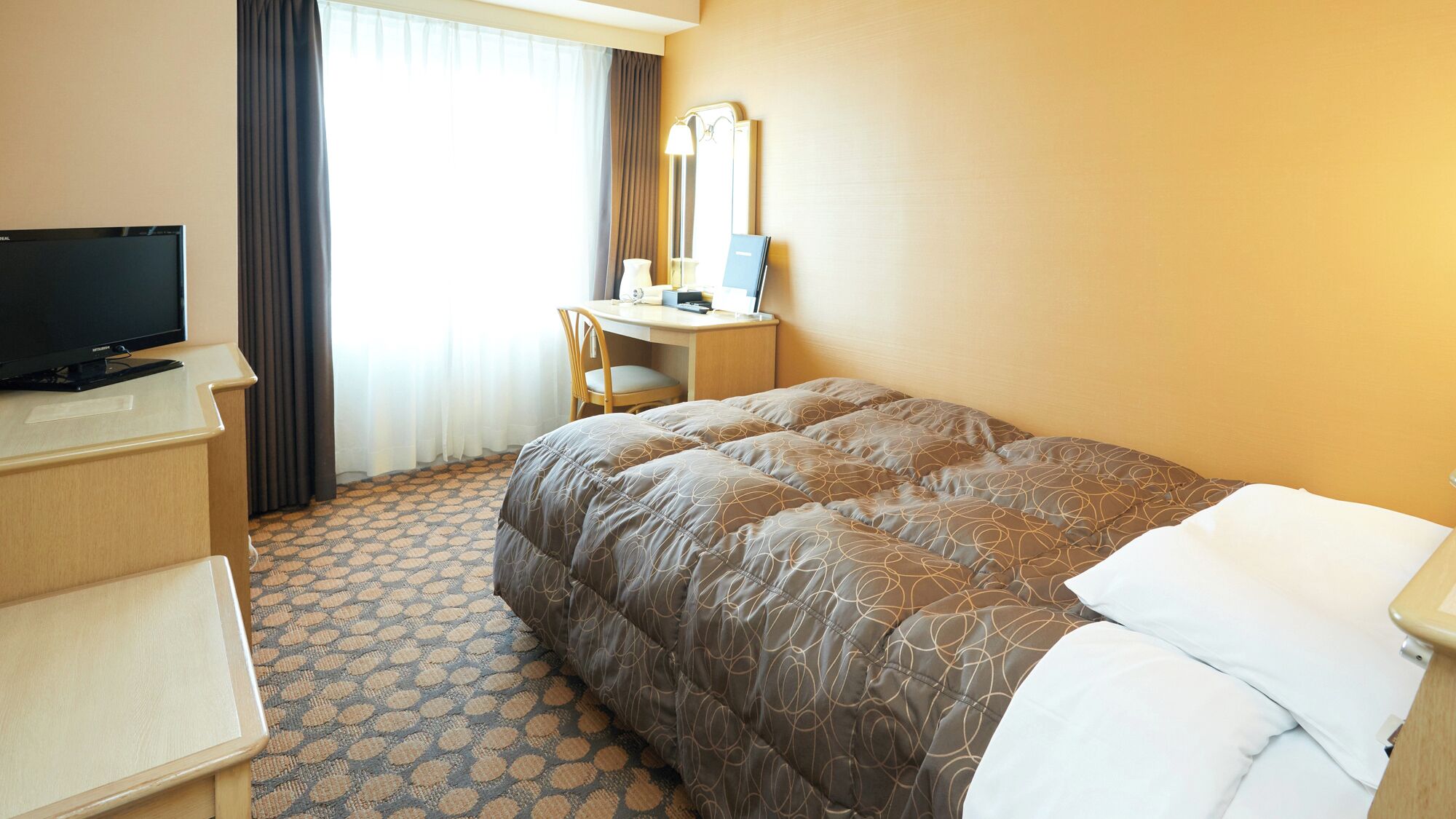 single room, non smoking | 1 bedroom, premium bedding, down duvets, desk