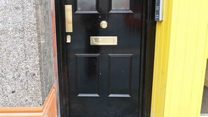 Entrée de l’hébergement
