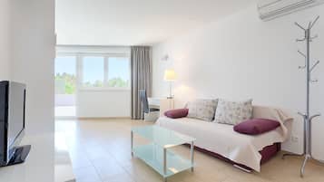 Apartamento, terraço (Studio) | Área de estar | TV LCD