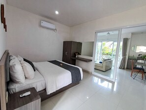 Suite monolocale Superior | Una scrivania, tende oscuranti, Wi-Fi gratuito, lenzuola