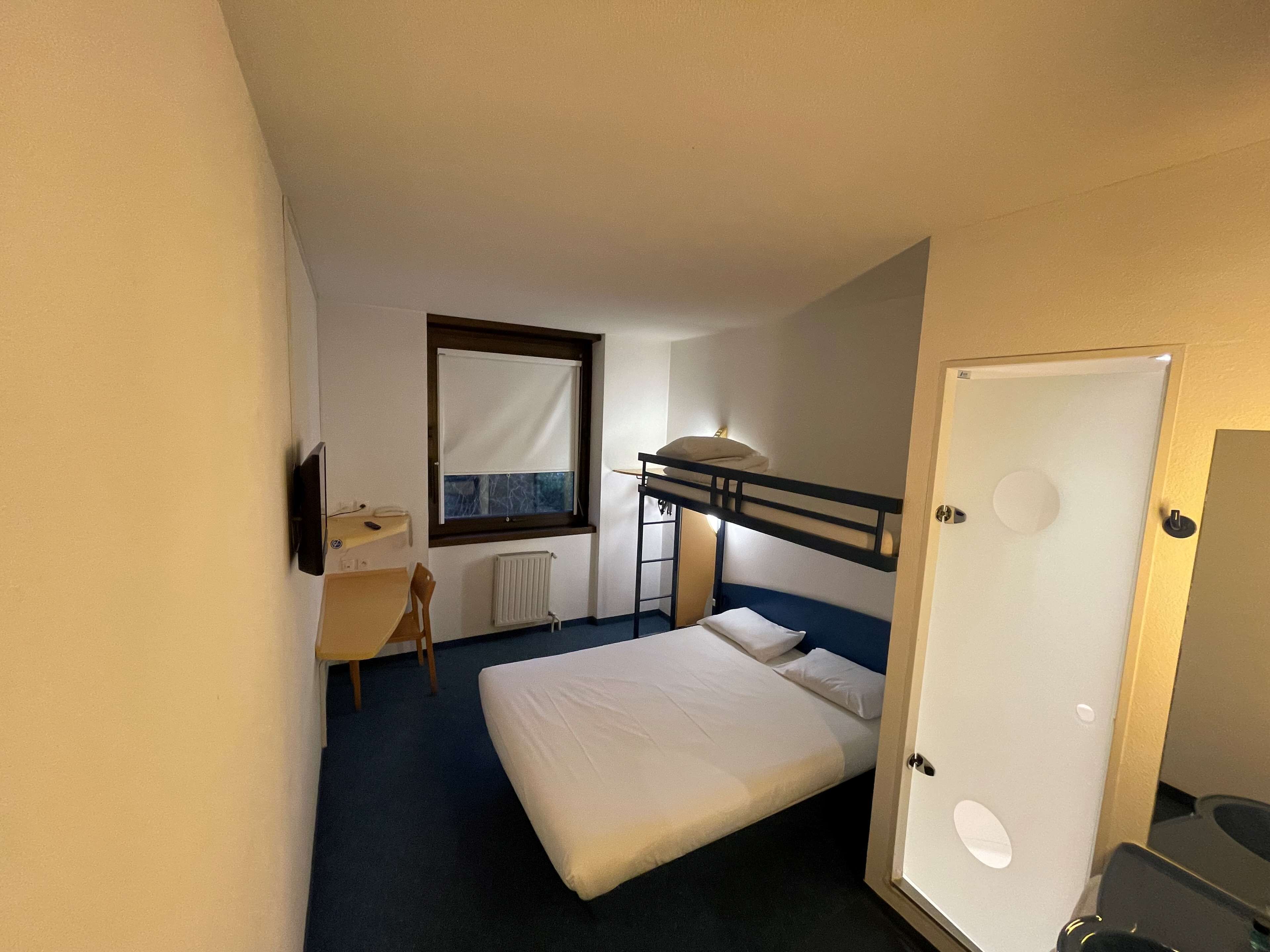 Photo - Kyriad Direct Montauban Centre