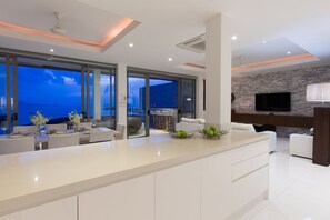 5 Bedrooms Villa | Vardagsrum | LCD-tv