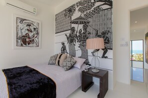 5 Bedrooms Villa | 5 bedrooms, in-room safe, desk, blackout curtains - Villa Patrick Pattaya (Pattaya)