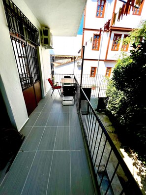 Balcony - Konukzade OldTown Apart (Antalya)