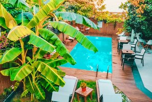 Outdoor pool, a heated pool, open 8:00 AM to 6:00 PM, pool loungers - The Suite Apart Hotel Kaleiçi (Antalya)