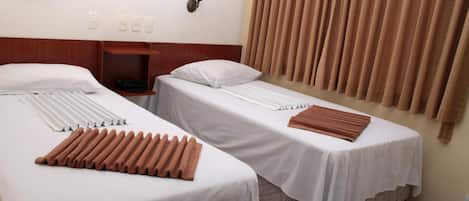 Minibar, blackout drapes, free WiFi, bed sheets