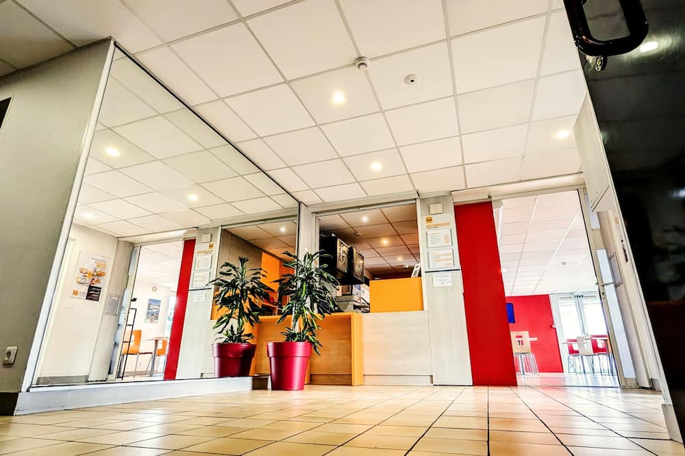 Première Classe Angers Sud - Les Ponts De Cé