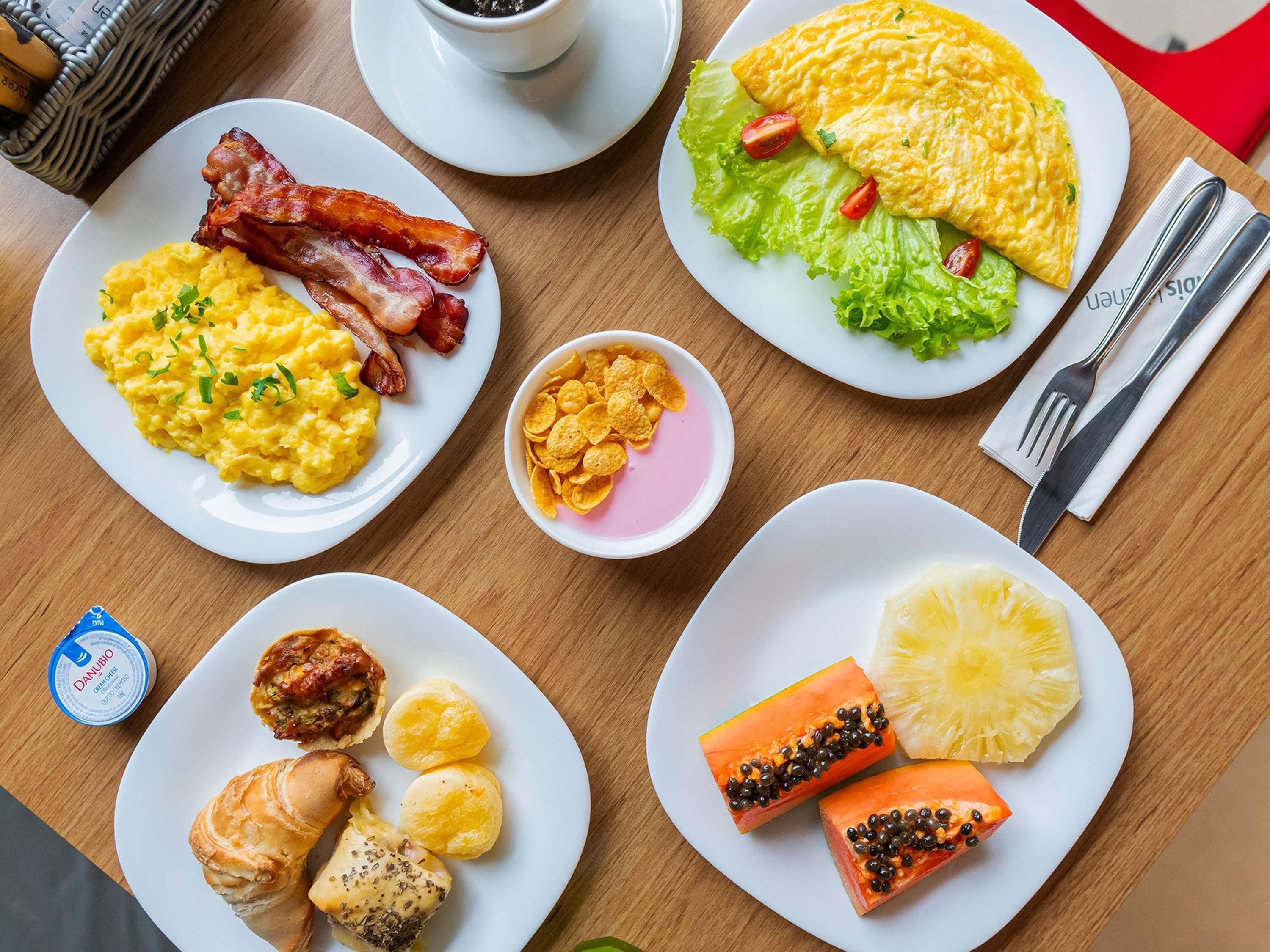 daily full breakfast (brl 53.00 per person)