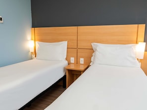Minibar, in-room safe, desk, soundproofing