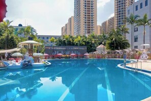 Outdoor pool - WEISELECT MengZi Tian Yuan Hotel (Honghe)