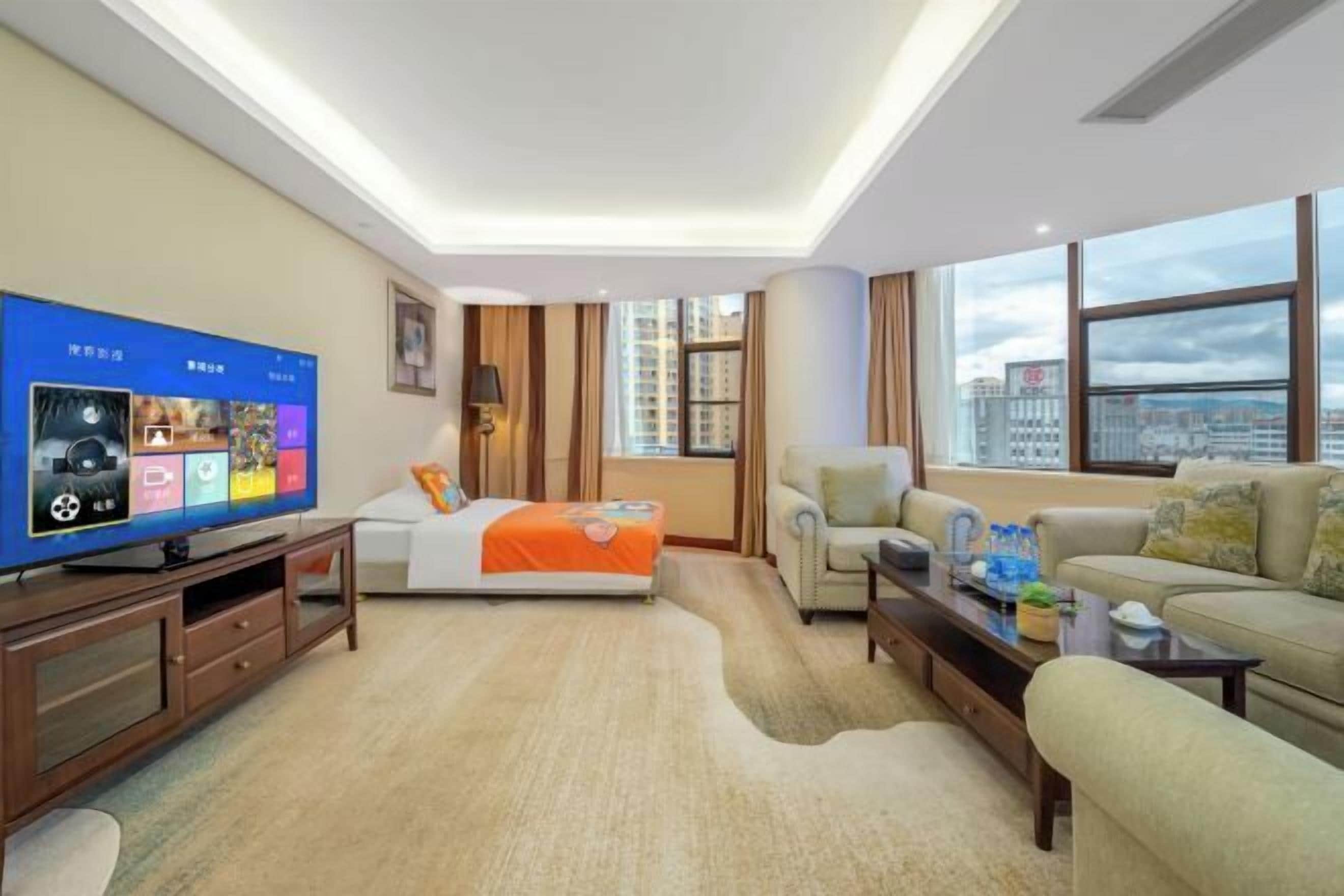 Minibar, caja de seguridad en la habitación y despertador 