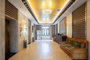Lobby - Fliport Garden Hotel Lhasa (Laha)