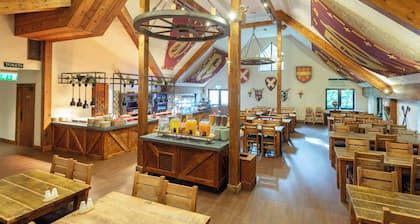 Warwick Castle Hotel and Knight's Village