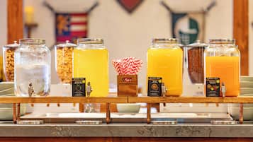 Free daily buffet breakfast