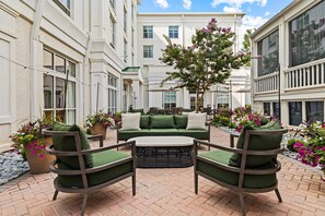 Terrace/patio - Hilton Garden Inn Nashville Brentwood (Brentwood)