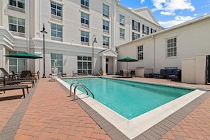 Seasonal outdoor pool, open 8 AM to 8 PM, pool umbrellas, sun loungers