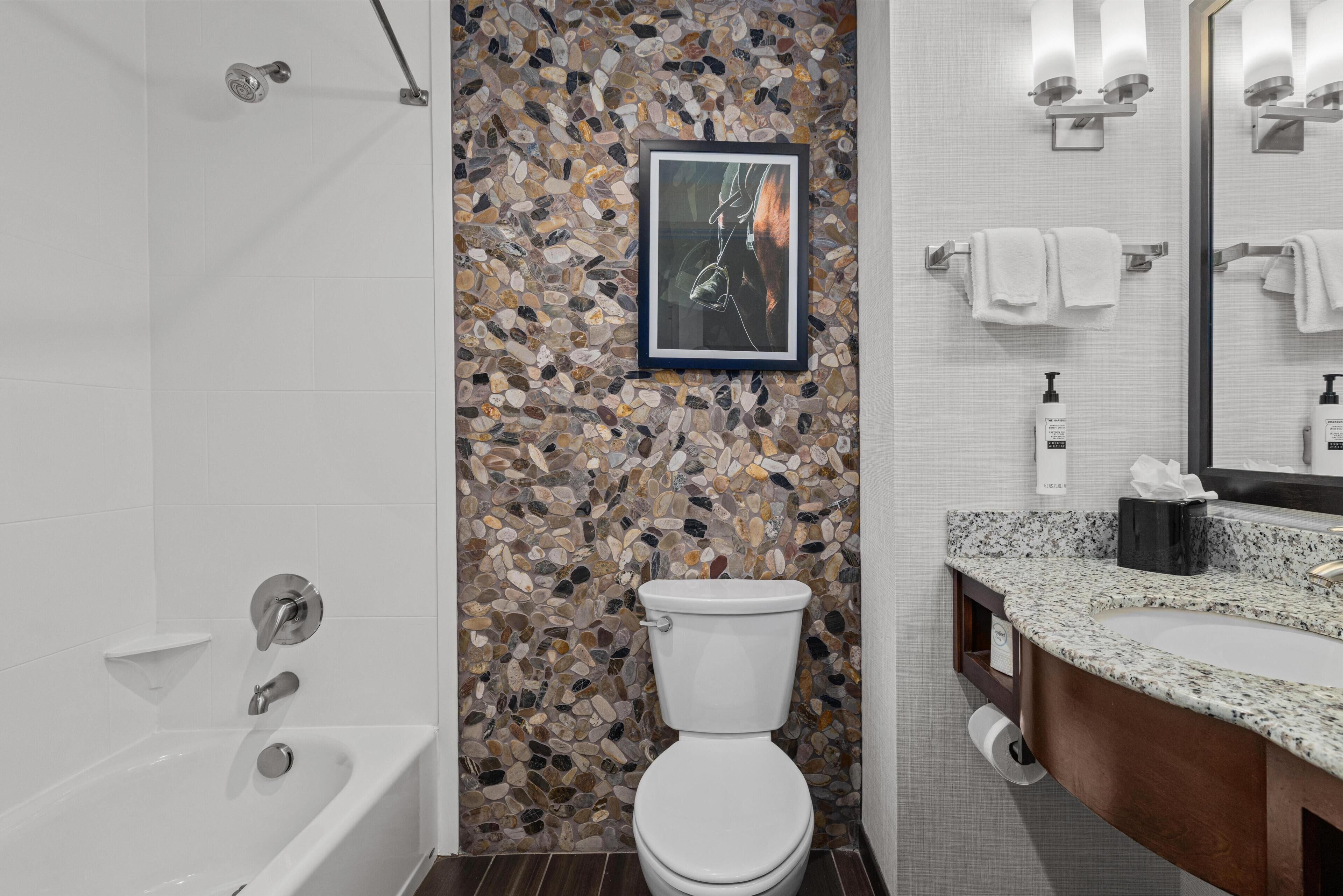 Room, 2 Queen Beds | Bathroom | Hydromassage showerhead, free toiletries, hair dryer, bathrobes