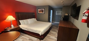 Single Room | 1 bedroom, iron/ironing board, free WiFi, bed sheets