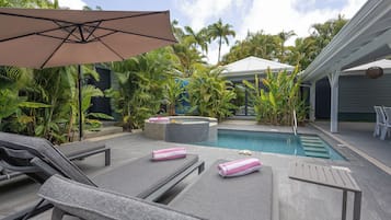 Deluxe Villa, 3 Bedrooms, Hot Tub, Pool View | Terrace/patio